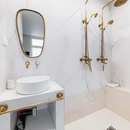 Lumineux Et Moderne Proche Du Metro - 2p Appartement *
